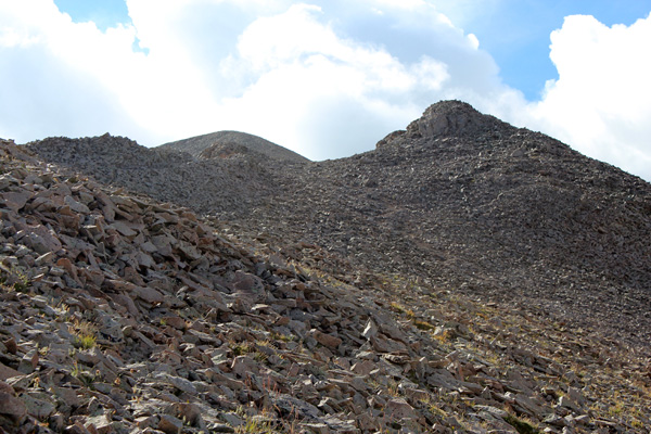 Nearing the summit of Mount Peale.
