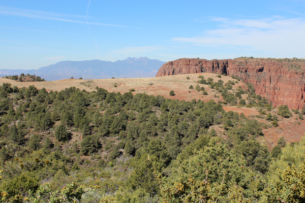 Browns Peak to the west from AZ 288