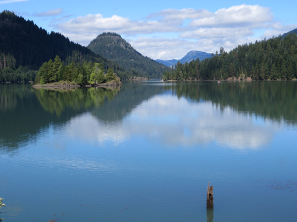 Rimrock Lake east of White Pass