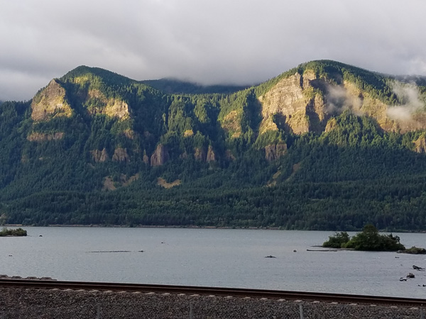 Across the Columbia River towards Oregon cliffs near Carson