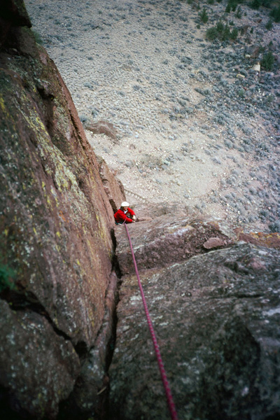 Linda continues higher on the second pitch of Moscow, Smith Rock State Park