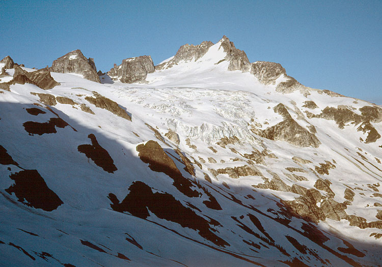 Dome Peak from Itswoot Ridge