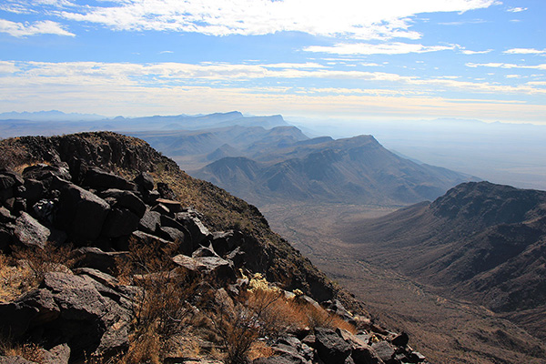 The view south along the spine of the Growler Mountains from Growler Peak. Gro Benchmark, the highpoint of the range, lies just left of center.