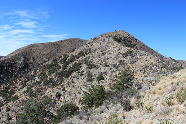 Once on the ENE Ridge we followed it towards the summits, climbing over the knob on the right