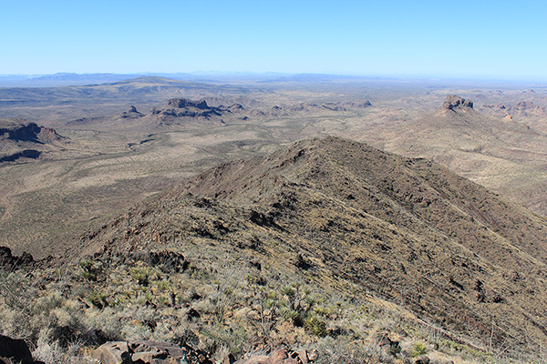 I begin my descent of the northwest ridge