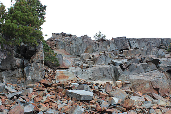 The rock bands higher on the face seemed stable and were fun to climb.