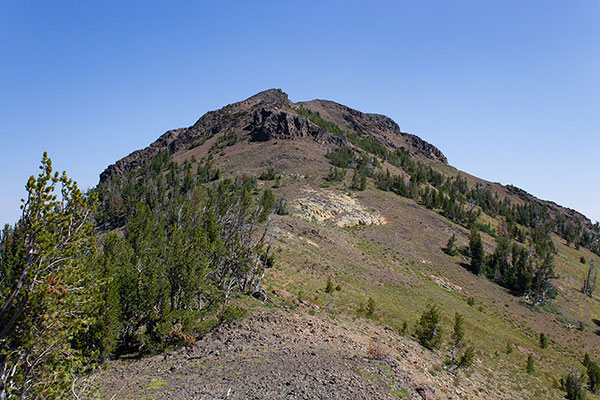 The upper South Ridge of Ruby Peak with a rock wall on the crest above
