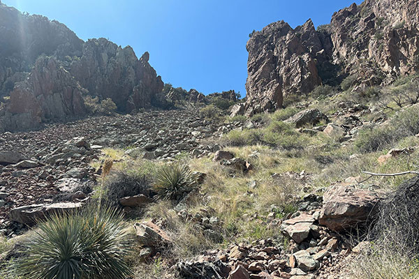 By climbing on the right side of the gully we found firmer footing (Matthias Stender photo).